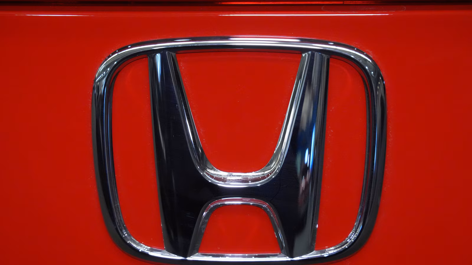 Honda recalls more than 880,000 cars due to a problem with rear suspension components