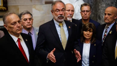 House bill rolls back food aid for pregnant women, children