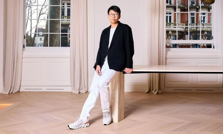 How This New Fintech Billionaire Is Cashing In On Cross-Border Payments