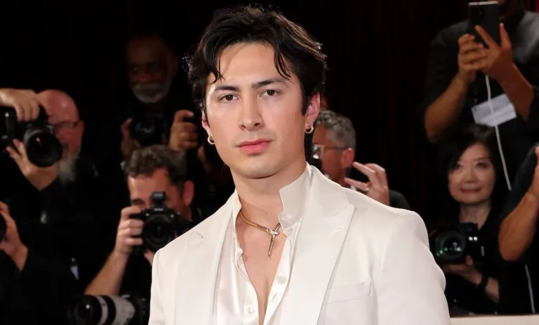 Hudson Williams Swastika Photo Resurfaces, Sources Speak Out - Just Jared - Celebrity News and Gossip