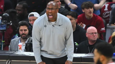 'I Want to Kick Their Ass,' Knicks' Mike Brown Sends Message to Spurs Despite Personal Connections