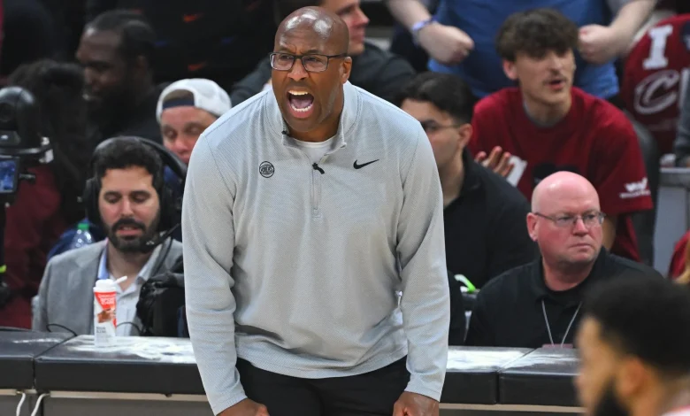 'I Want to Kick Their Ass,' Knicks' Mike Brown Sends Message to Spurs Despite Personal Connections
