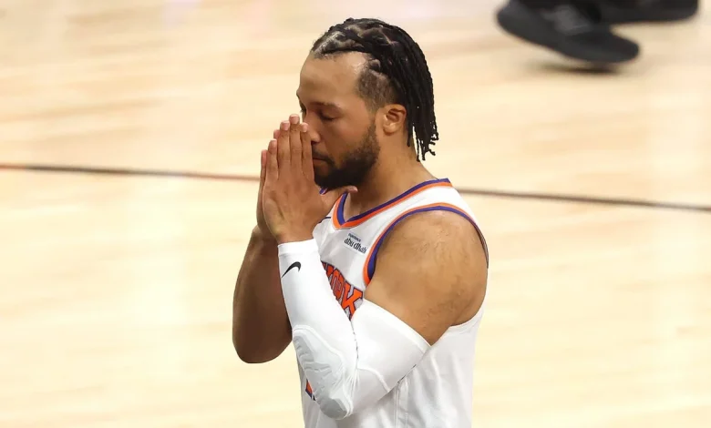 I asked Jalen Brunson about pressure to better understand my own anxiety. Here’s what he said - The Athletic