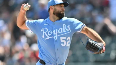 In a comedy of errors, the Royals lose again to the White Sox