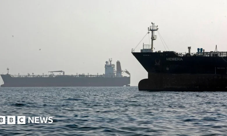 Iran and US report new wave of air strikes in Gulf