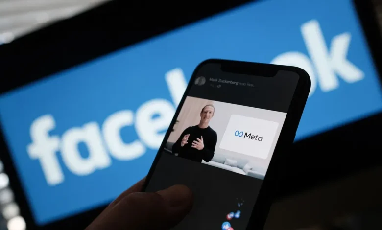 Is Facebook down? Facebook query error. Instagram down for some