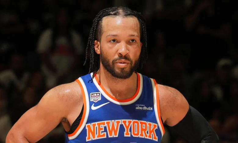 Jalen Brunson Reacts to Wemby Passing to Castle's Back & Clutch Steal in Knicks' G2 Win vs. Spurs