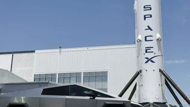 Jamie Dimon Rolls Out Red Carpet for Elon Musk Ahead of SpaceX's IPO
