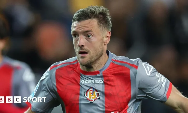 Jamie Vardy: Former Leicester and England striker Jamie Vardy leaves Cremonese