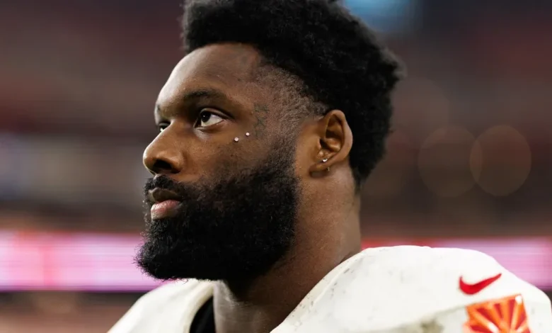 Josh Sweat trade rumors get cold water poured on them