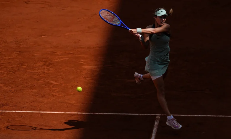 Kalinskaya tops Potapova in third-set tiebreak; into Roland Garros quarters