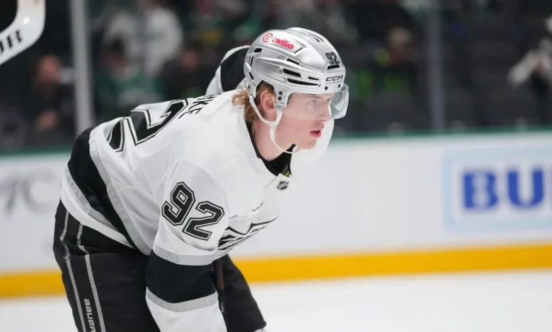 Kings re-sign Brandt Clarke to five-year, $37M deal