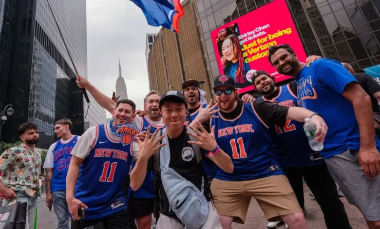 Knicks Fans Think Trump Cursed the Team. So They Burned Sage and Protested the Barricades Outside MSG