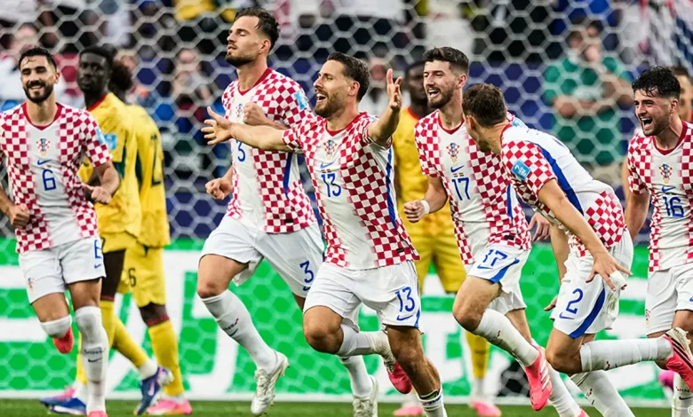 LIVESTREAM - Kroatië is virtueel groepswinnaar: Sucic knalt 1-0 heerlijk binnen tegen Ghana