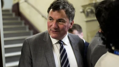 L’ambassadeur des États-Unis invite le Canada à « se mettre en mode commercial »