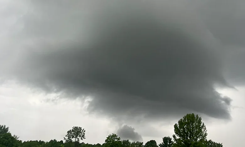 Large hail, winds and tornadoes possible amid flash flood threat in the Plains