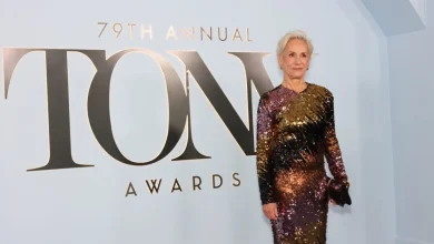 Laurie Metcalf Wins Best Featured Actress in a Play at the 2026 Tony Awards for Death of a Salesman