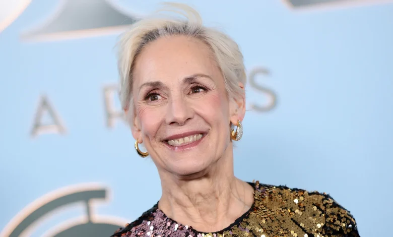 Laurie Metcalf's 2026 Tony Awards Dress Stunned But Her Gray Hair Transformation Stole The Show