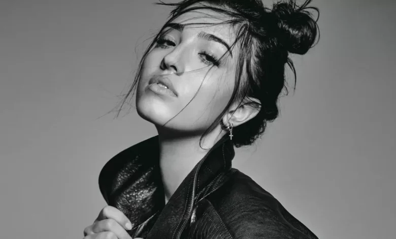 Léonie Cassel, 16 ans : «J’ai hérité de la quête d’harmonie de ma mère, de l’esprit aventureux de mon père et de la franchise sans détour de Deva»