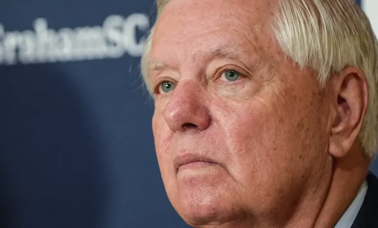 Lindsey Graham: 'Obliterate' Iran over Strait of Hormuz resistance