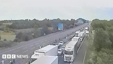M6 remains shut after lorry crashes and overturns