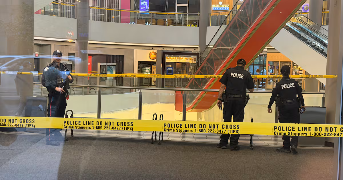 Man dies after falling from North York mall escalator: police