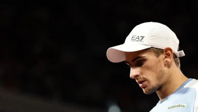 Matteo Arnaldi withdraws from French Open semifinal with virus, sending Flavio Cobolli to final