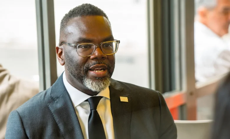 Mayor Brandon Johnson’s Springfield wins put Chicago ‘in the mix’ for Bears stadium