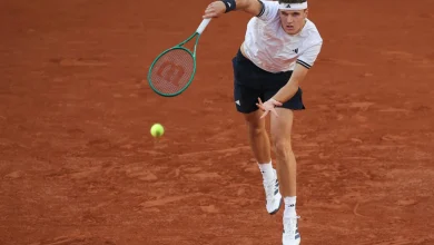 Mensik holds off Rublev to book maiden French Open last-eight spot