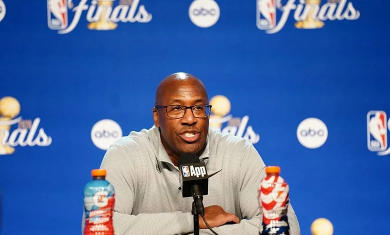 Mike Brown thanks assistant Rick Brunson for Game 1 help: ‘He told me to shut the hell up’