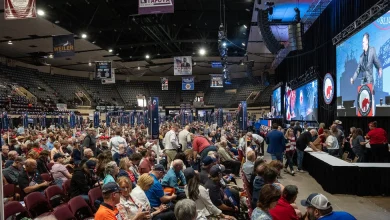 Minnesota Republicans Hold Moment of Silence for Derek Chauvin