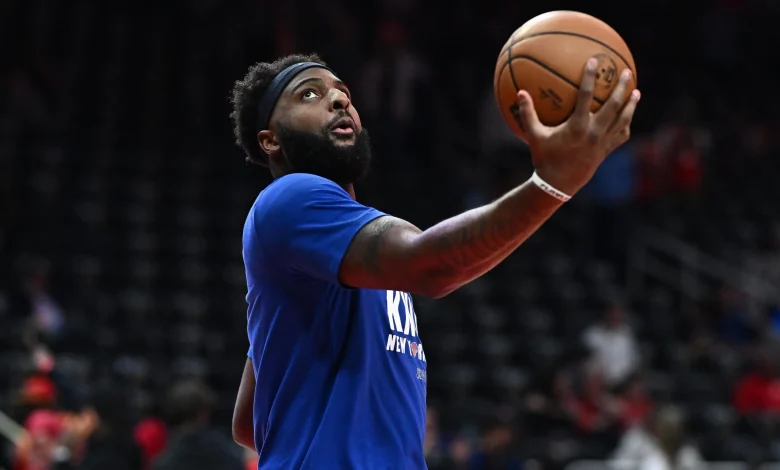 Mitchell Robinson Injury Updates, Rumors on NBA Finals Status Ahead of Knicks vs. Spurs G1