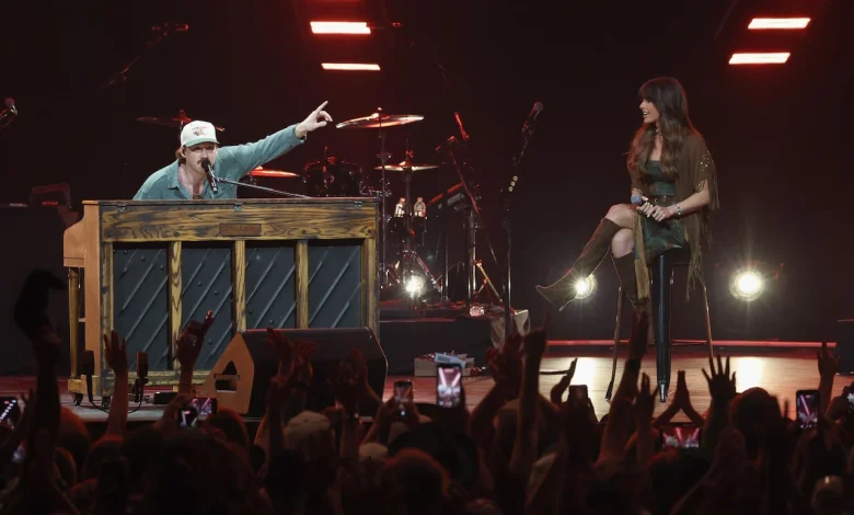Morgan Wallen flips piano over in onstage meltdown
