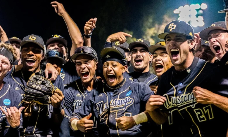 Mustangs Sweep Los Angeles Regional and Advance to First Super in Program History