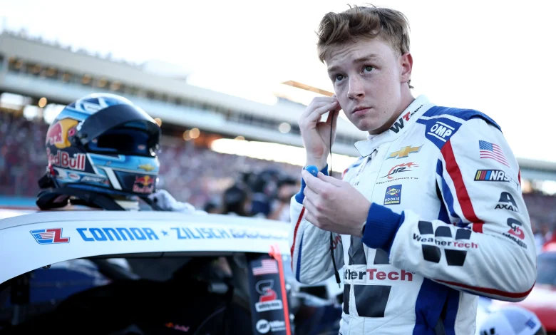 NASCAR Cup Series: Kevin Harvick Sounds Alarm Over Connor Zilisch's Difficult Rookie Season