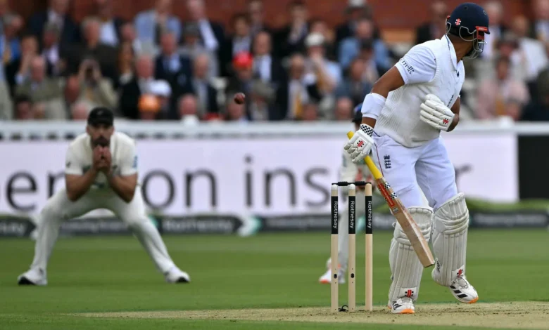 New Zealand dismiss England debutant Gay before rain halts 150th Lord's Test
