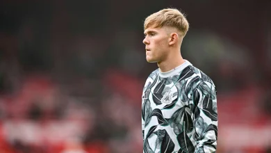 Newcastle insider details Lewis Hall 'situation' as 'personal terms no issue' in £50m Man Utd transfer