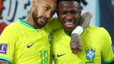 'Neymar em campo obriga Vini Jr a se sacrificar': Arnaldo e Lavieri debatem