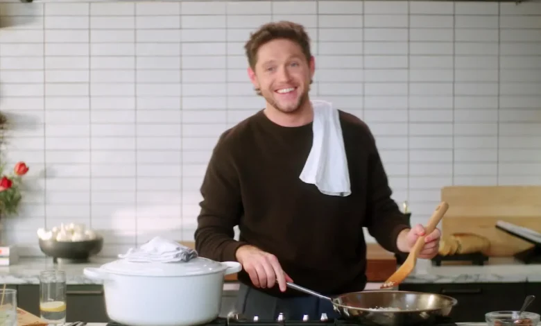 Niall Horan Talks His New Album—and His Dinner Party Secrets—While Cooking His Favorite Pasta