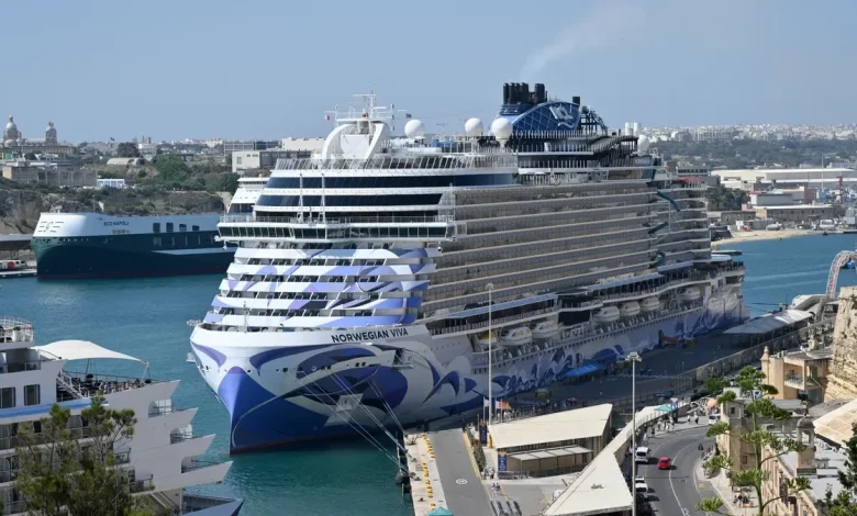 Norwegian Cruise Line cancels months of cruises on Viva