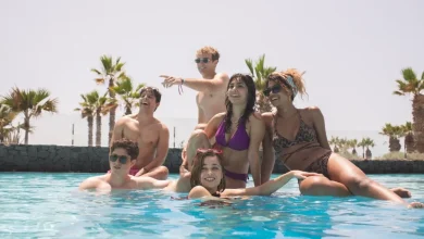 'Oasis' Review: Netflix Resort Drama More 'Elite' Than 'White Lotus'