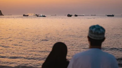 Oil Prices Hover Around Prewar Levels as Gulf Shipping Jumps
