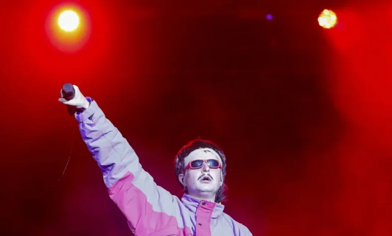 Oliver Tree Helicopter Crash: Is It Safe For Musicians to Fly Private?