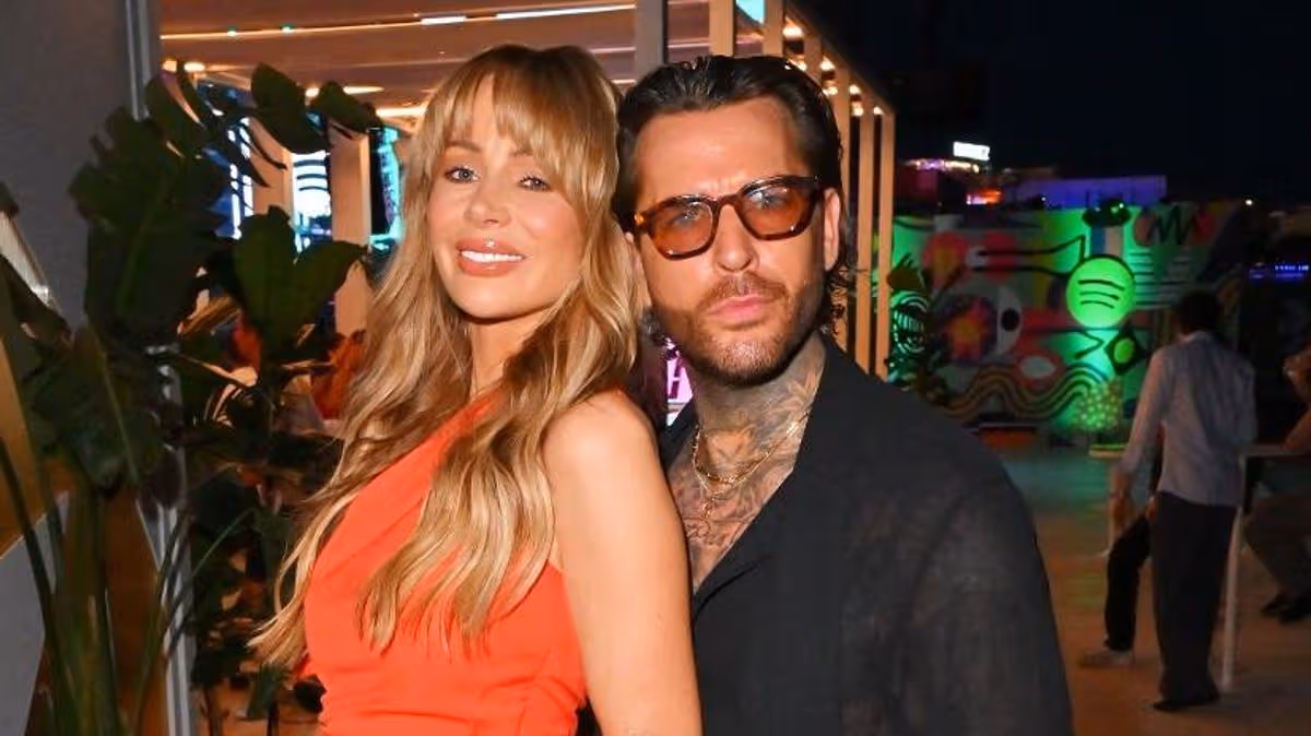 Olivia Attwood sets steamy Pete Wicks screensaver during romance speculation