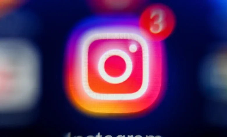 Os Instagram down right now? Facebook and Instagram down