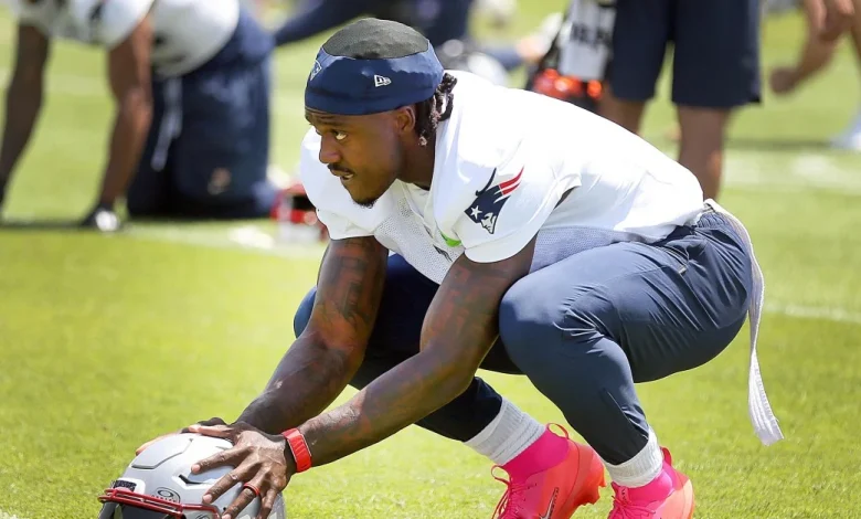Patriots Mailbag: How concerning is A.J. Brown’s injury history?