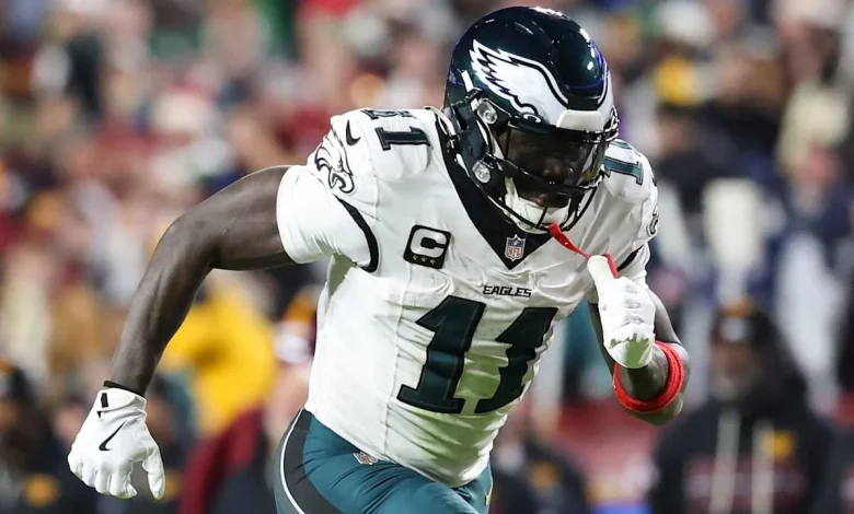Patriots trade for Eagles WR A.J. Brown in blockbuster deal
