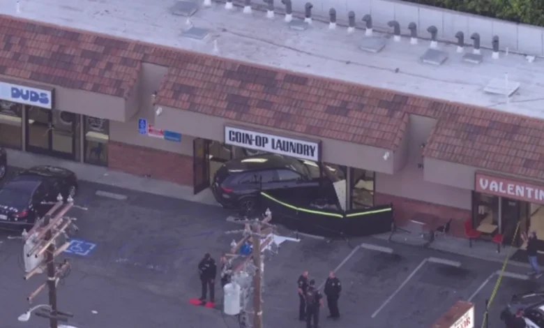 Pedestrian killed after car crashes into Manhattan Beach laundromat
