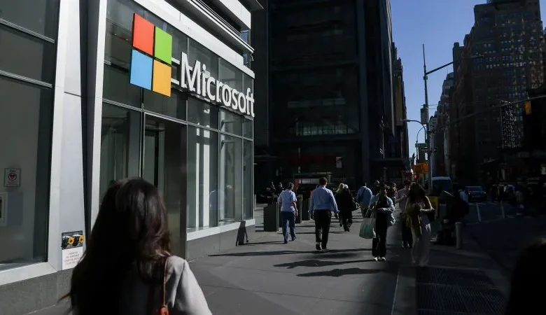People are flooding AI chatbots with health questions. Microsoft is teaming up with Mayo Clinic to help