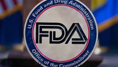 Pharma, advocates urge FDA to pause commissioner's voucher program